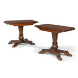 A PAIR OF GEORGE IV BRAZILIAN ROSEWOOD TEA TABLES - Foto 3