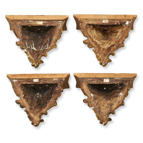 A SET OF FOUR ROCOCO-REVIVAL GILT-PLASTER WALL BRACKETS - photo 6