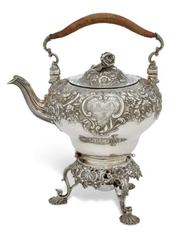A GEORGE IV SILVER TEA-KETTLE, STAND AND LAMP - photo 2