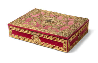 AN AMERICAN ORMOLU-MOUNTED, RED VELVET AND CHROME HUMIDOR