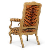 A REGENCE GILTWOOD RECLINING FAUTEUIL - фото 5