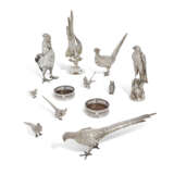 A LATE VICTORIAN SILVER MODEL OF A COCKEREL AND A GEORGE V PHEASANT - Foto 1