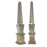 A PAIR OF CARVED LIMESTONE OBELISKS - фото 5