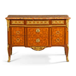 A LATE LOUIS XV ORMOLU-MOUNTED TULIPWOOD, AMARANTH AND PARQUETRY COMMODE