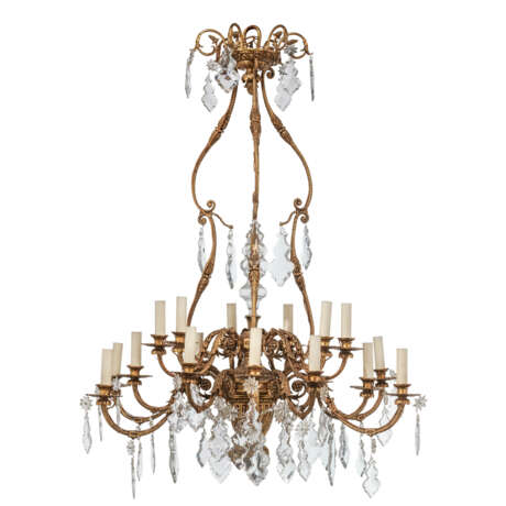 A PAIR OF LOUIS XVI-STYLE GILT-BRONZE AND CUT-GLASS EIGHTEEN-LIGHT CHANDELIERS - фото 3