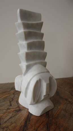 “Crown” Marble Stone carving 2000 - photo 1