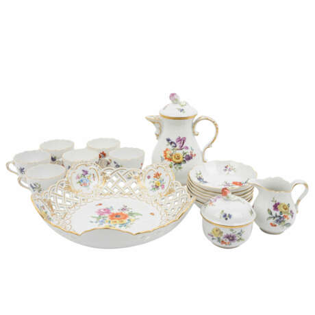 MEISSEN 16-piece mocha service 'Flower bouquet', 1st choice, 20th c. - фото 1