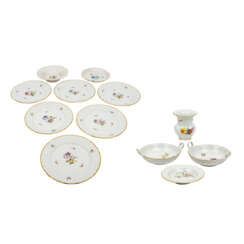 KPM BERLIN 12-piece set of service pieces with floral paintings, 20th c. 1st choice.