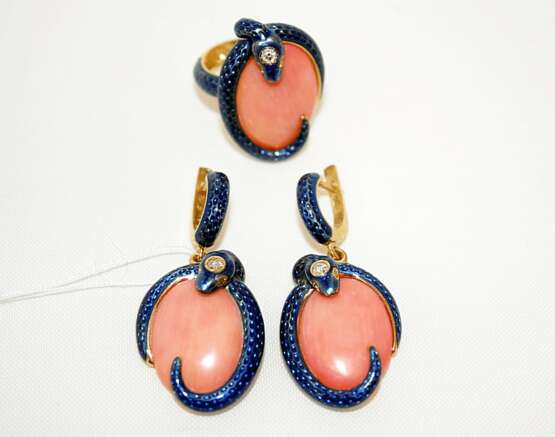 “Earrings and ring with coral diamonds and enamel” - photo 1