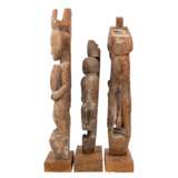 3 figural sculptures made of wood. AFRICA, 20th c.: - фото 2