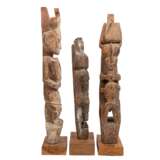 3 figural sculptures made of wood. AFRICA, 20th c.: - photo 4