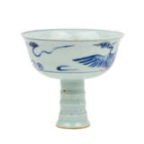Blue and white bowl with foot. CHINA, 19th century, - фото 3
