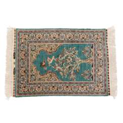 Oriental silk carpet. ISTANBUL-CINAR, 1990s, 76x56 cm.