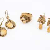Mixed lot: 2 'Grandel' earrings and ring - photo 8