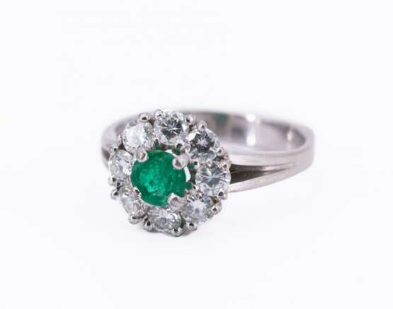 Emerald Diamond Ring - Foto 1