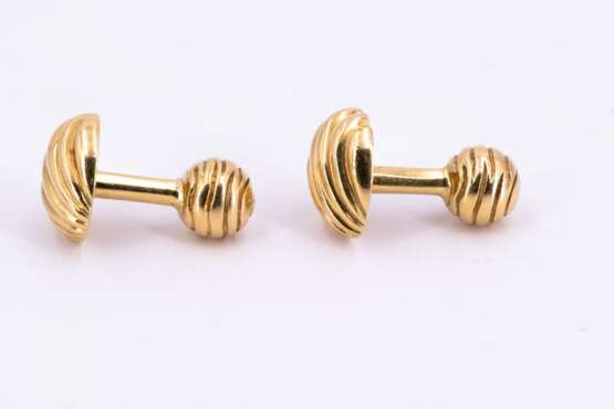 Golden Cufflinks - фото 2