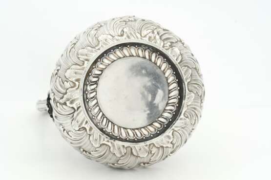Rococo style silver and glass carafe - Foto 7