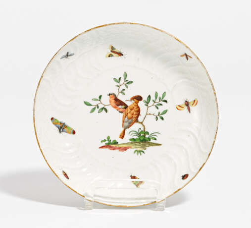 Plate with bird décor - фото 1