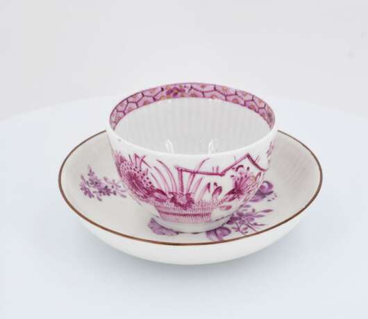 Two cups and saucers with floral décor - Foto 3