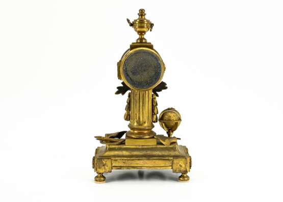 Small pendulum clock Louis XVI - photo 3