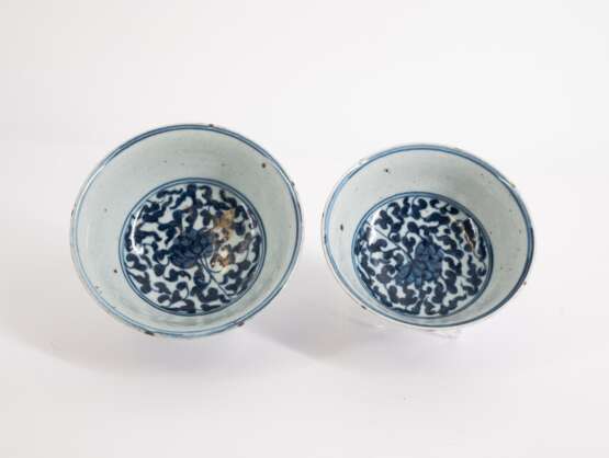 Two small bowls - фото 4
