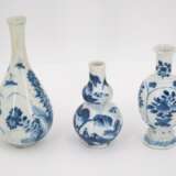 Set of 11 pieces with blue-white decors - Foto 3