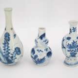 Set of 11 pieces with blue-white decors - Foto 4