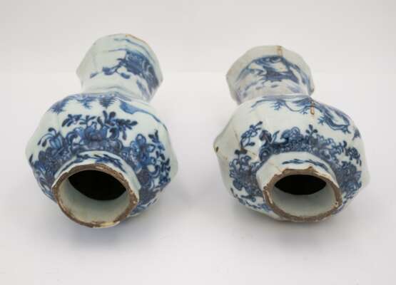 Set of 11 pieces with blue-white decors - фото 12