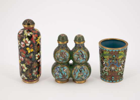 Mixed lot of six snuffbottles - photo 3