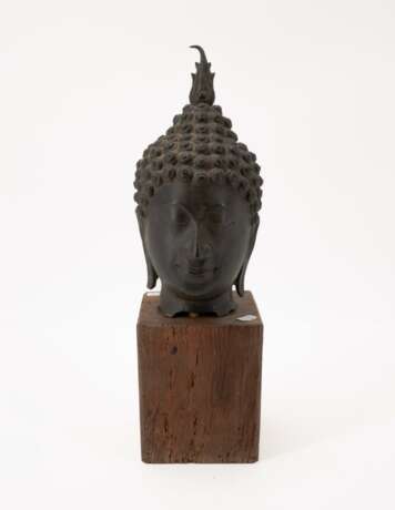 Buddha's head - photo 1