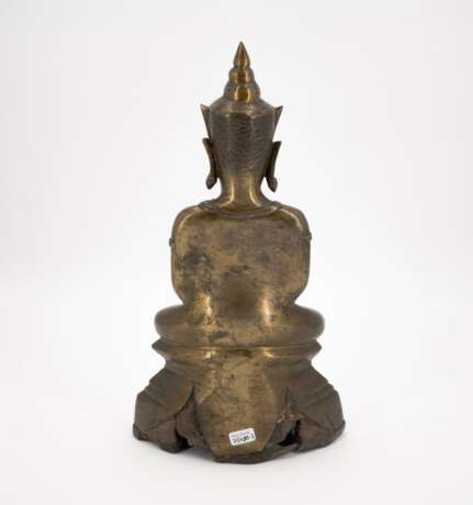 Sitting Buddha - photo 3