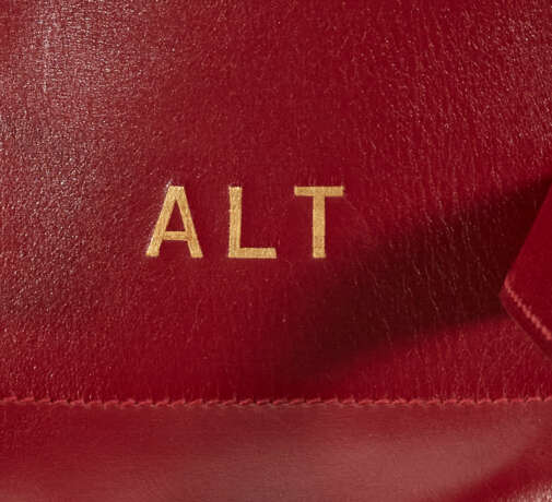 A PERSONALIZED ROUGE H CALF BOX LEATHER HAC BIRKIN 60 WITH GOLD HARDWARE - фото 4