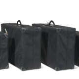 A SET OF FOUR BLACK TAIGA LEATHER HARDSIDED ALZER 60, 65 & 80 SUITCASES - Foto 13