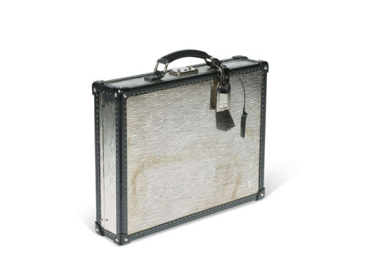 A SILVER METAL & BLACK LEATHER BRIEFCASE - photo 2