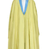 A REVERSIBLE YELLOW AND BLUE CAFTAN - фото 3