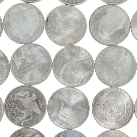 BRD - 32 x 5 DM, commemorative coins until 1979, SILVER, - Foto 2