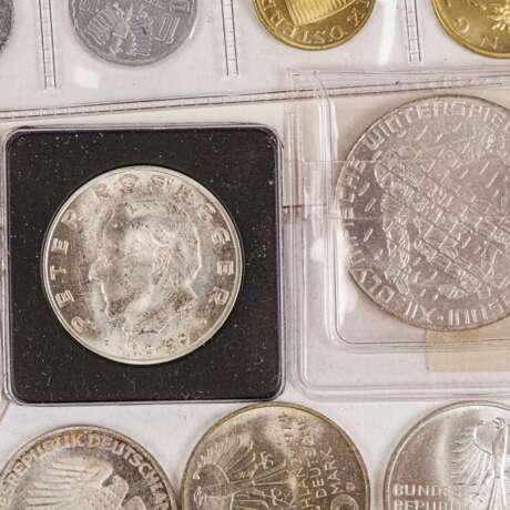 FRG and Austria - mixed lot with 11 x 5 DM silver, - фото 9