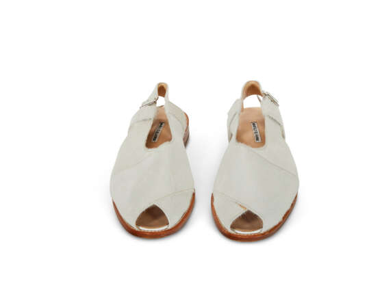 A PAIR OF WHITE PONY HAIR SANDALS - photo 5