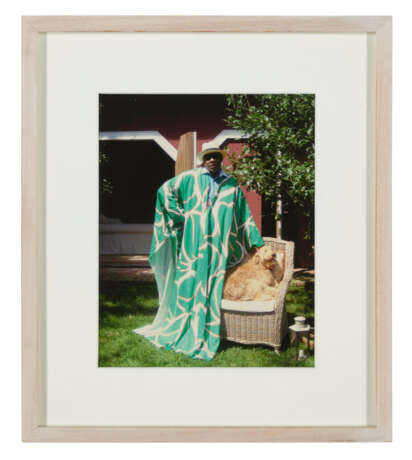 A GREEN, WHITE AND TAN PRINTED COTTON CAFTAN - фото 3