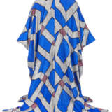 TWO POLYCHROME PRINTED CAFTANS - Foto 8