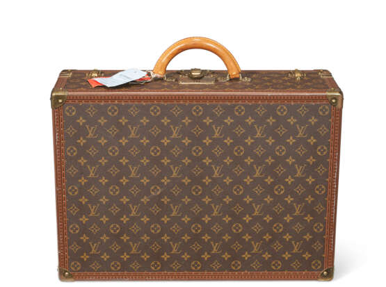 A PAIR OF PERSONALIZED BROWN MONOGRAM CANVAS HARDSIDED SUITCASES - photo 6