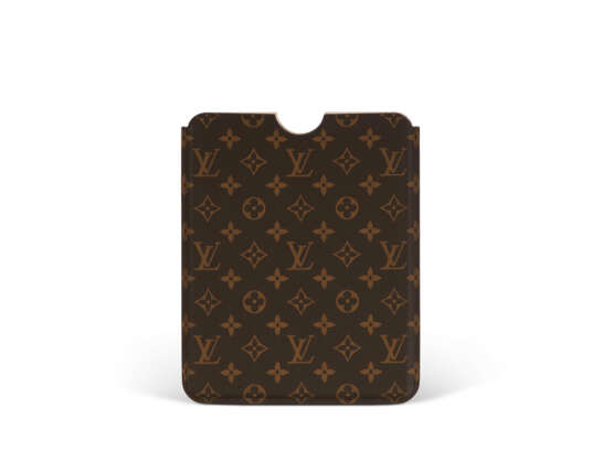 A BROWN MONOGRAM CANVAS IPAD CASE - Foto 2