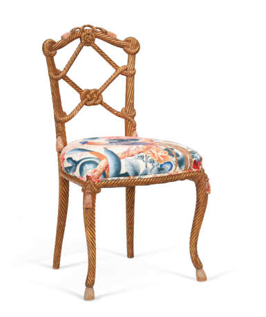 A NAPOLEON III STYLE ROPE-TWIST GILTWOOD SIDE CHAIR - Foto 1