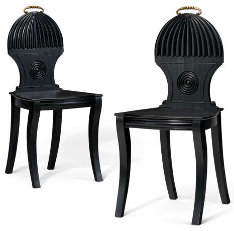 A PAIR OF REGENCY STYLE EBONIZED HALL CHAIRS - photo 1