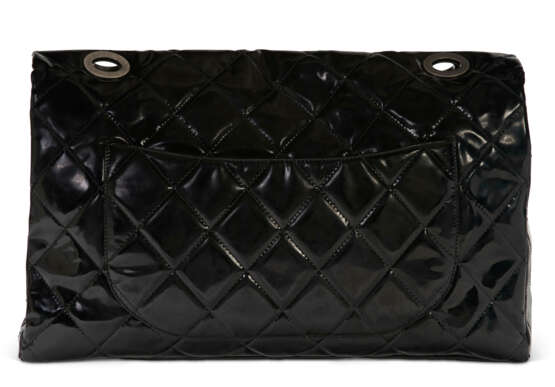 A BLACK PATENT LEATHER MAXI REISSUE 225 WITH AGED SILVER HARDWARE - photo 3