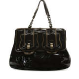 A BLACK PATENT LEATHER B SHOULDER BAG WITH BRONZE HARDWARE - photo 1