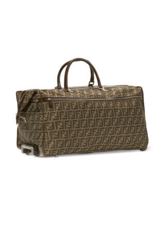 A PAIR OF DARK GREEN & BROWN MONOGRAM CANVAS ROLLING DUFFLE BAGS WITH SILVER HARDWARE - Foto 7