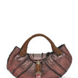 A METALLIC BROWN SHEARLING SPY BAG WITH GOLD HARDWARE - фото 1