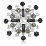UNSIGNED CHANEL CRYSTAL BROOCH - Foto 1