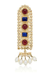 CHANEL GRIXPOIX GLASS AND FAUX PEARL CLIP-BROOCH